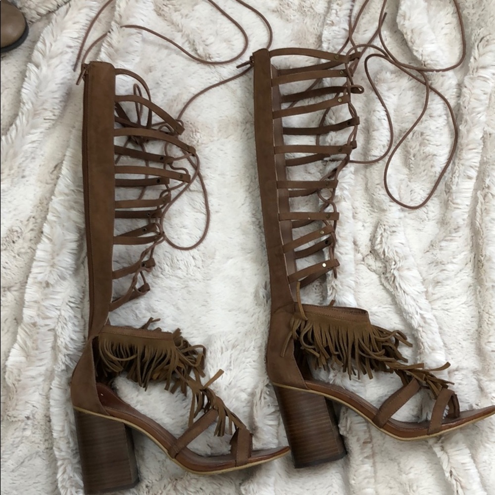boutique gladiator heeled sandals size 9